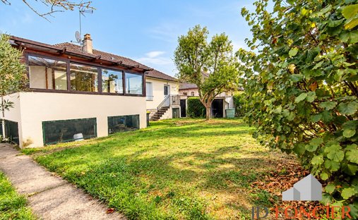 Casa a Croix Boisselière-Blés d'Or, Morangis, Francia 1