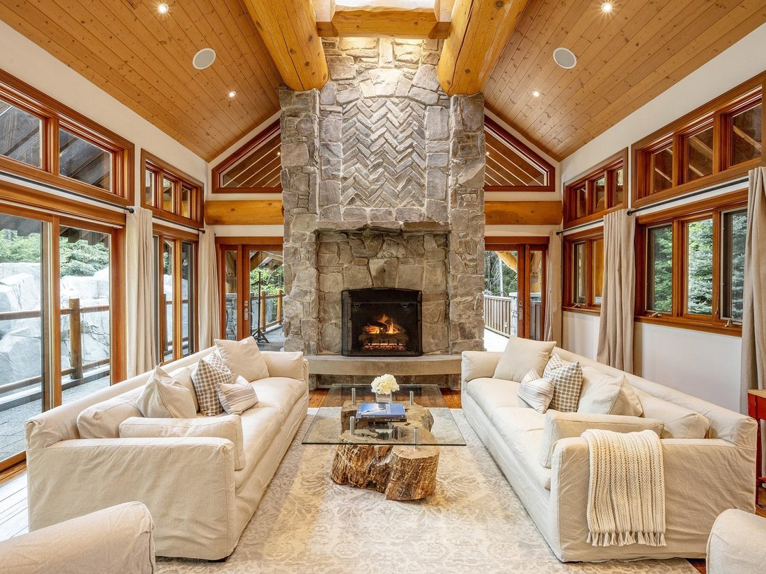 Chalet in Whistler, Britisch-Kolumbien, Kanada 1 - 19157427