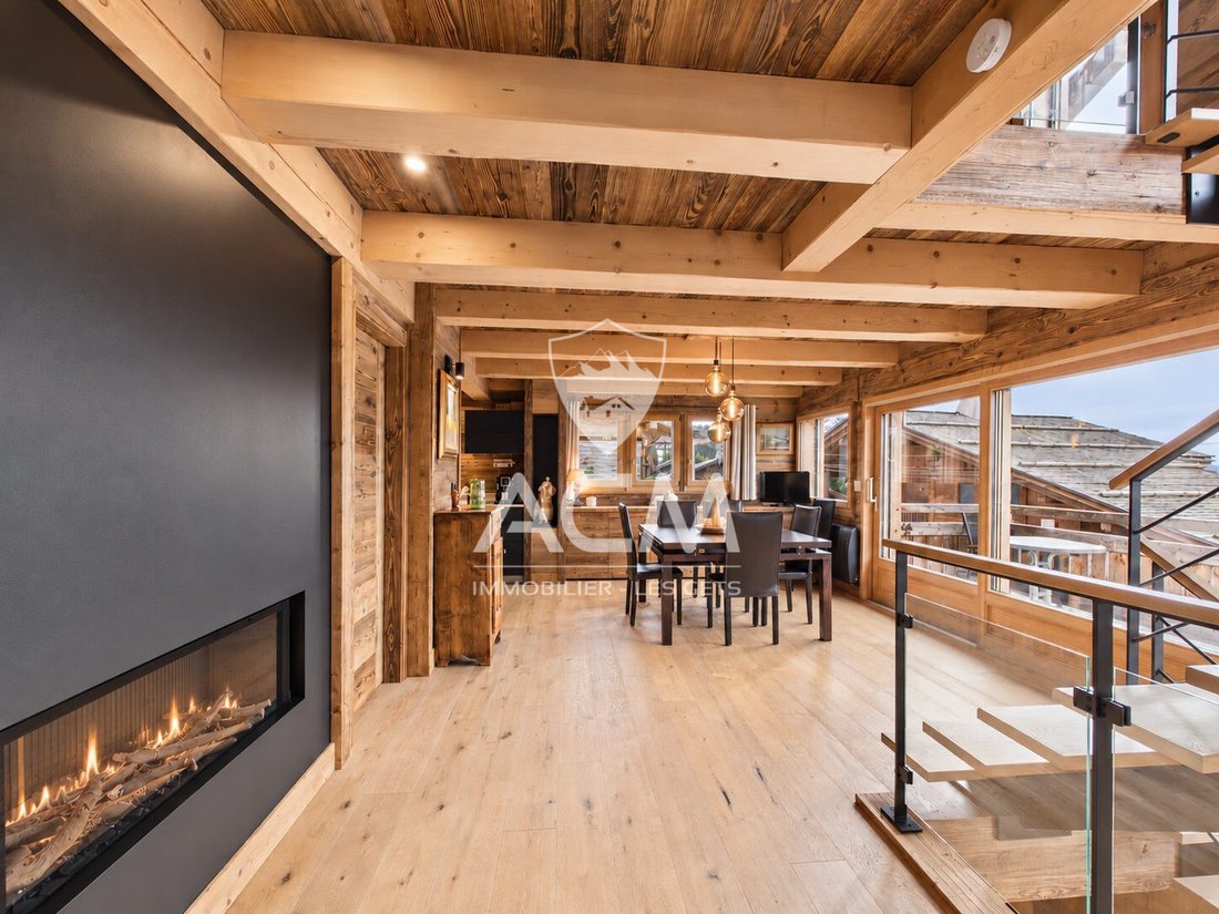 Chalet in Les Gets, Auvergne-Rhône-Alpes, France 1 - 19157584