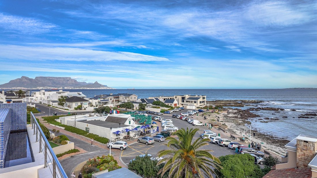 House in Bloubergstrand, Blaauwberg, Cape Town 2 - 19157440
