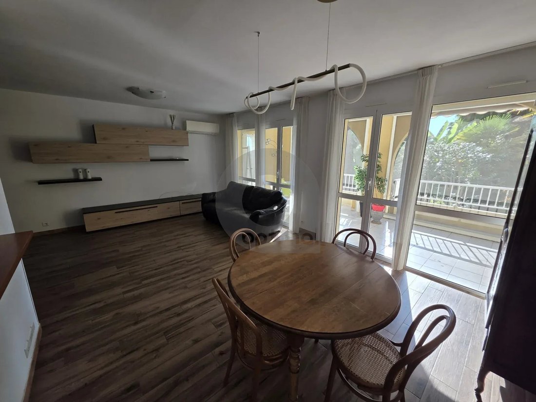 Apartamento en Menton, Provenza-Alpes-Costa Azul, Francia 4 - 16784429