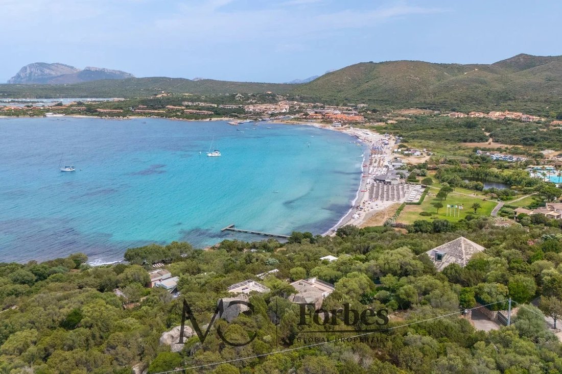 Villa in Porto Rotondo, Olbia, Sardinia 2 - 19157429