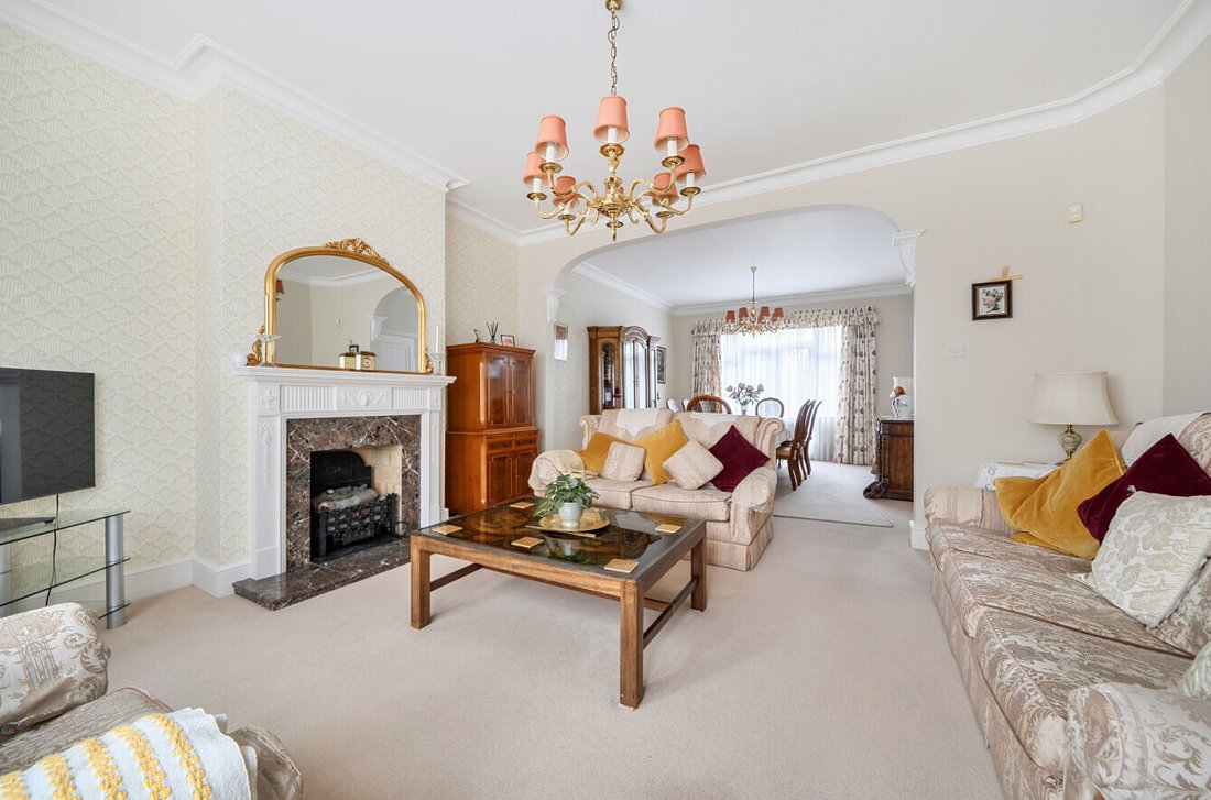 House in Barnet, England 5 - 19158070