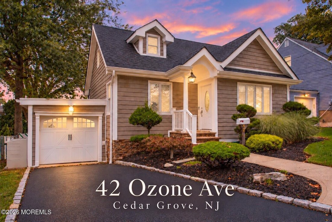 House in Cedar Grove, New Jersey, United States 1 - 19157845