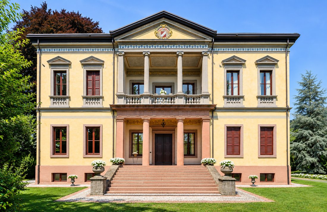 Villa in Cadegliano-Viconago, Lombardy, Italy 2 - 19143119