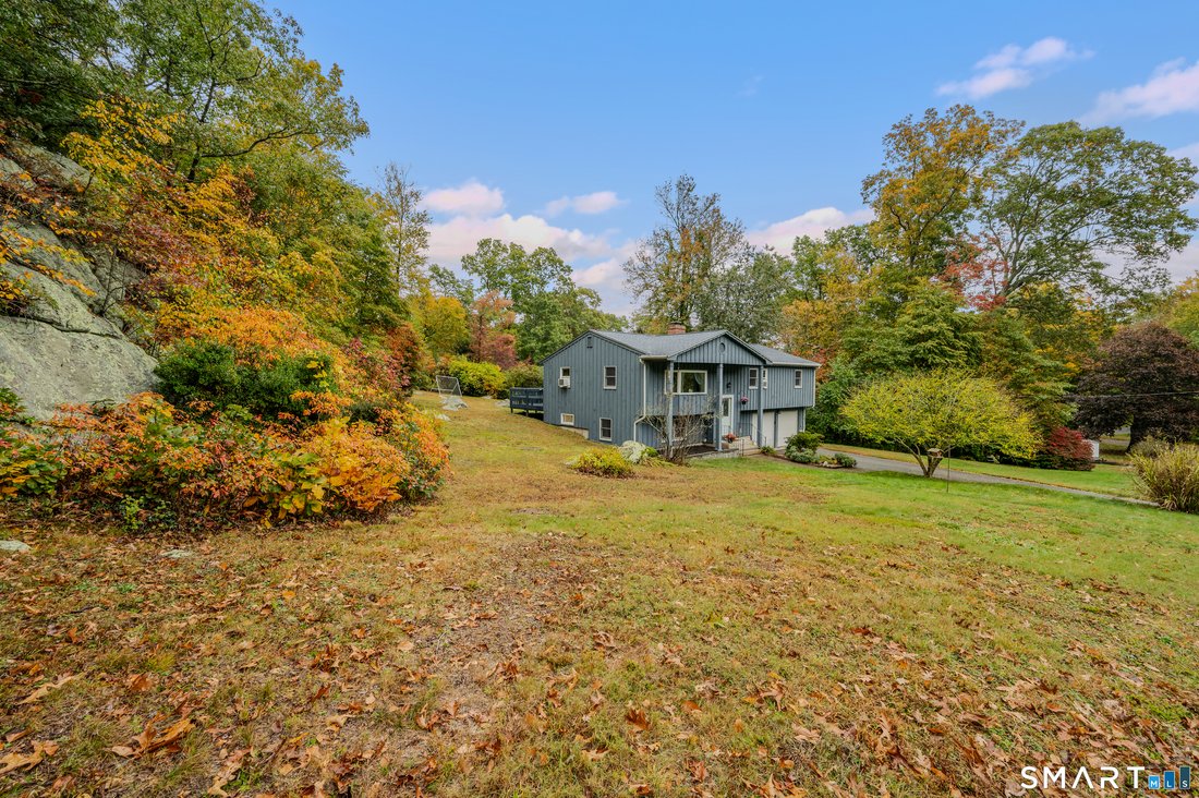 House in East Lyme, Connecticut, United States 3 - 19158590