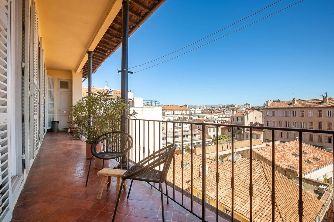 Appartamento a Castellane, 6e Arrondissement, Marsiglia 3 - 19158810