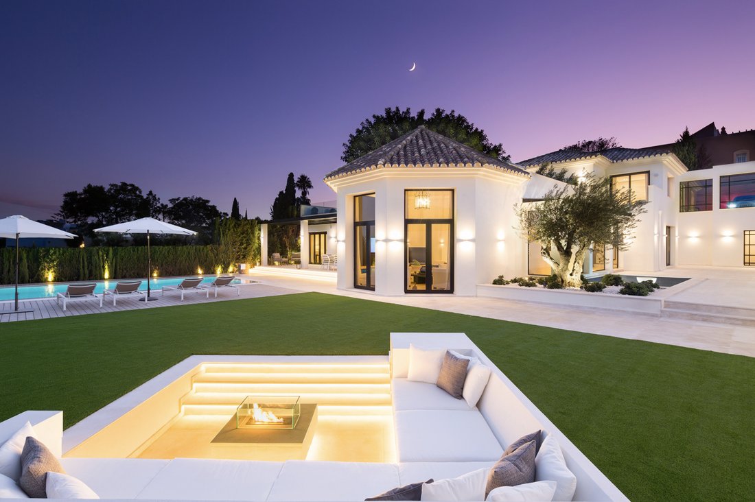 Villa en Nueva Andalucía, Marbella, España 1 - 19158986