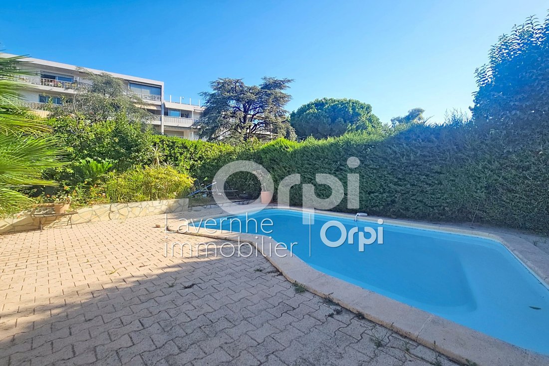 Villa a Les Cougoulins-Rastines, Antibes, Francia 3 - 19158638