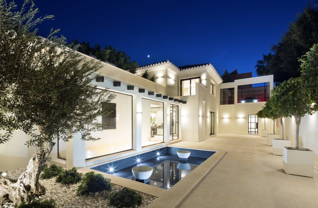 Villa en Nueva Andalucía, Marbella, España 2 - 19158986