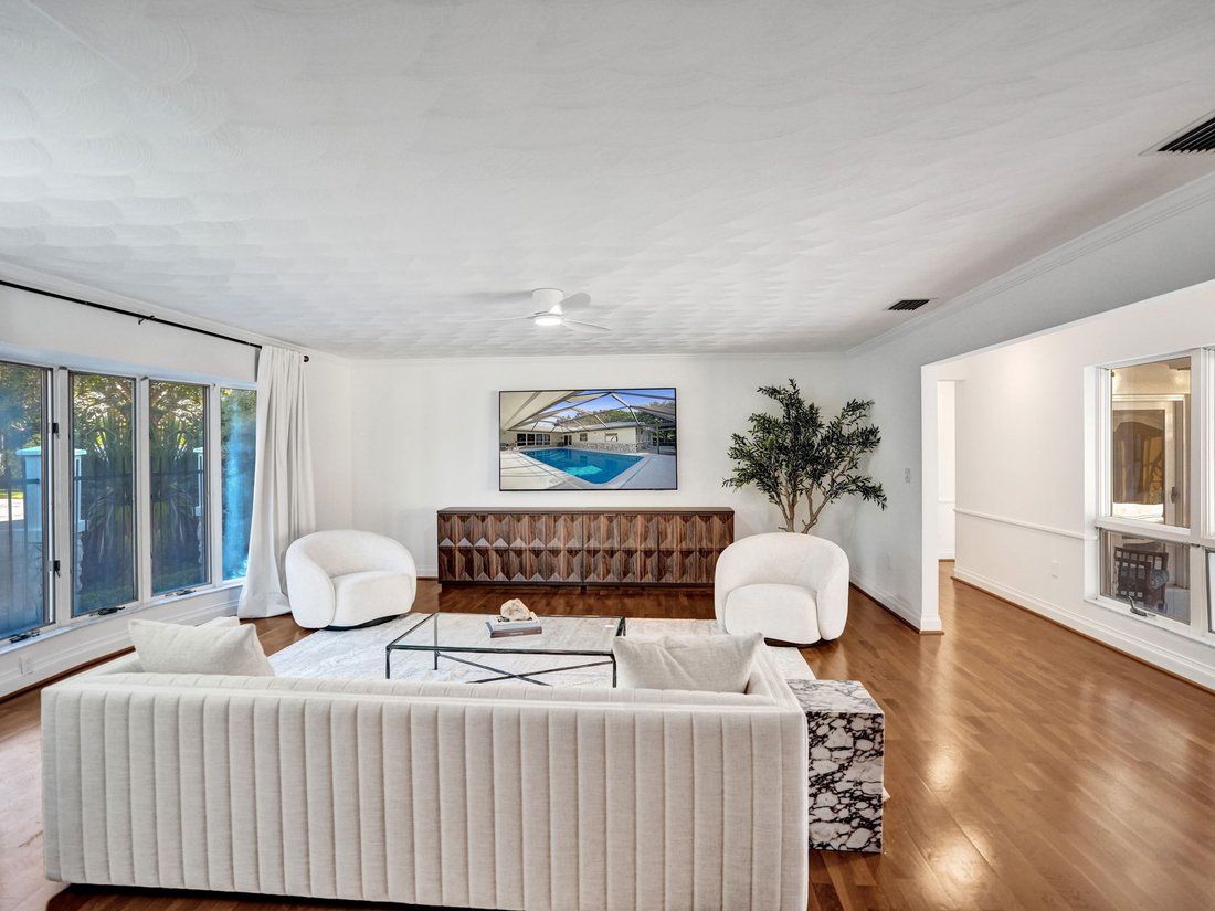 Wilton Manors, Florida, United States 4 - 19159004