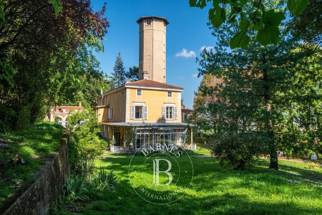 Haus in Sainte-Foy-lès-Lyon, Auvergne-Rhone-Alpen, Frankreich 4 - 17039946