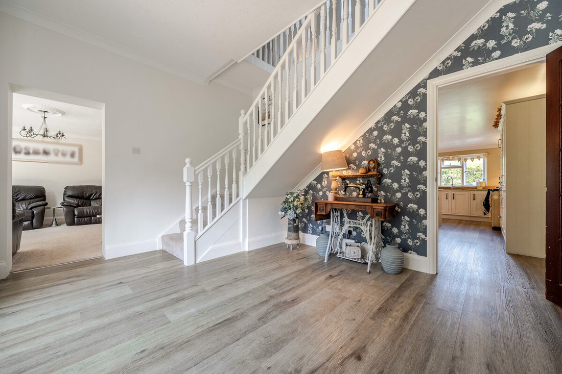 Haus in Winterbourne Down, Frenchay, England 2 - 19158762