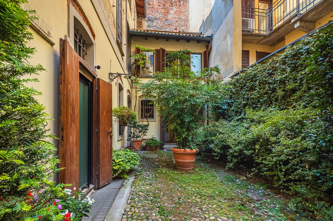 Andere in Navigli - Bocconi, Mailand, Lombardei 3 - 19158928