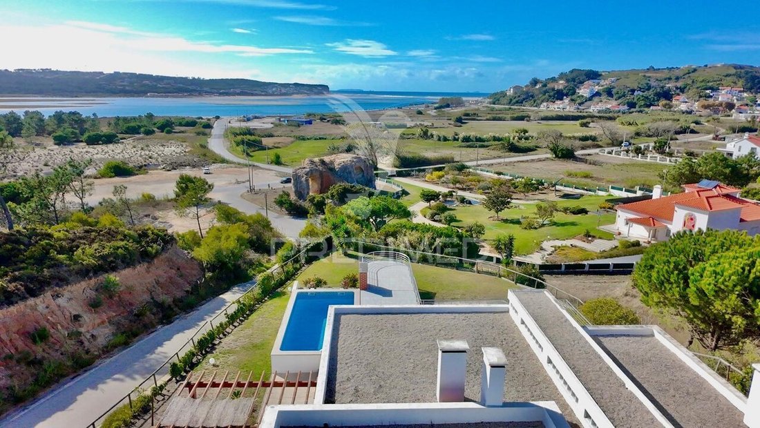 House in Foz do Arelho, Leiria District, Portugal 1 - 19158740