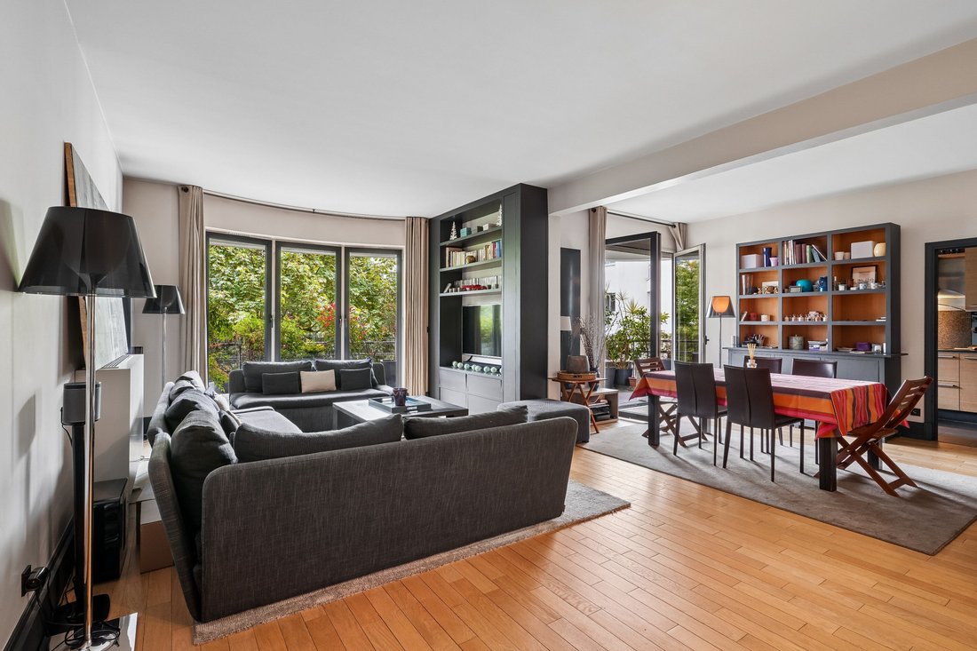 Apartment in La Plaine des Sablons, Neuilly-sur-Seine, France 1 - 19158778