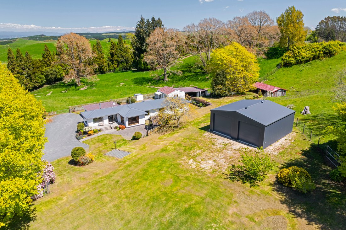 Taupo, Waikato, New Zealand 1 - 19158786