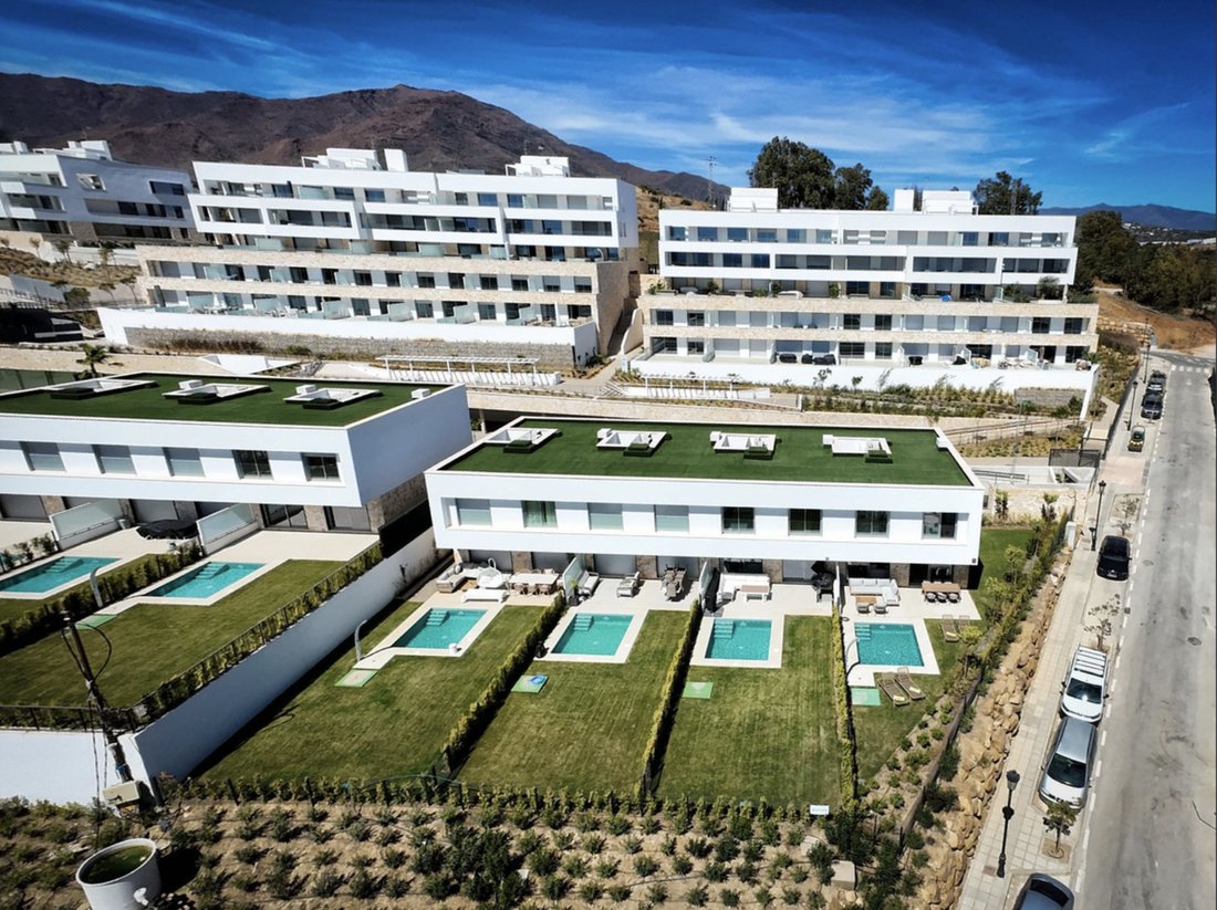 Townhouse in Estepona, Andalusia, Spain 5 - 19159084