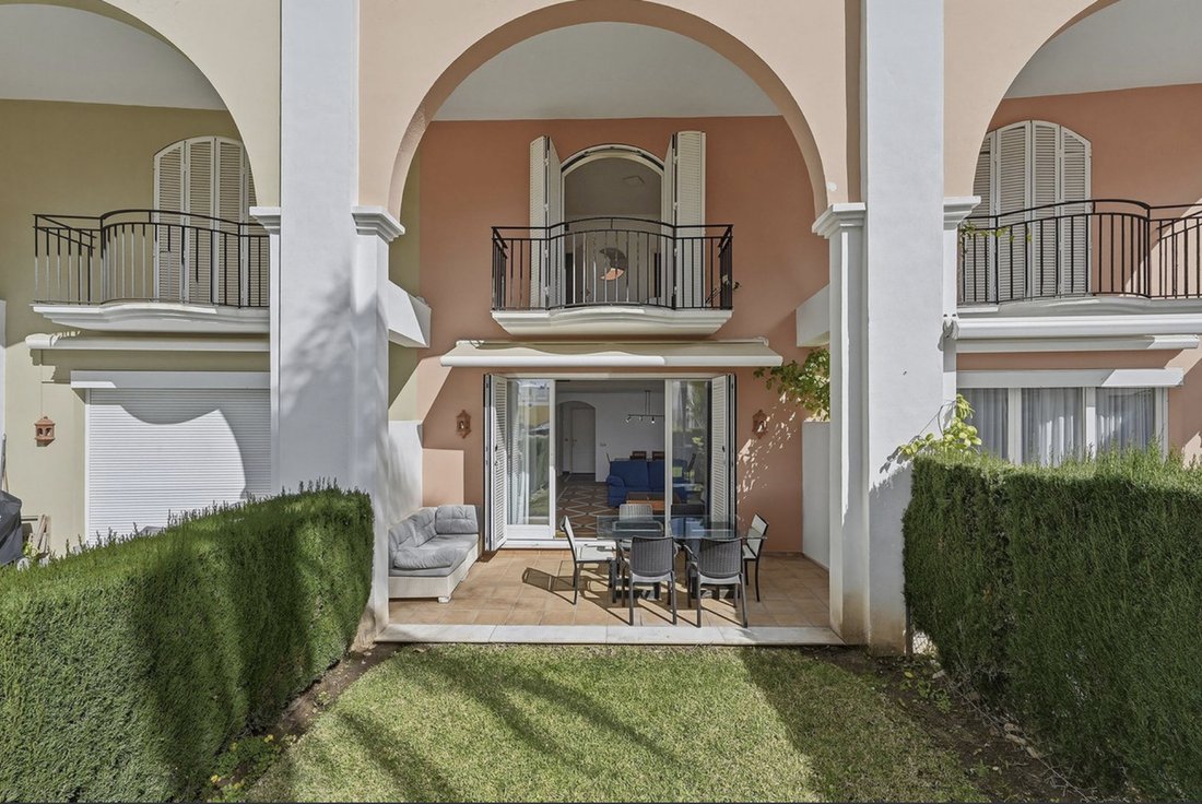 Maison de ville à Marbella, Andalousie, Espagne 3 - 19159122