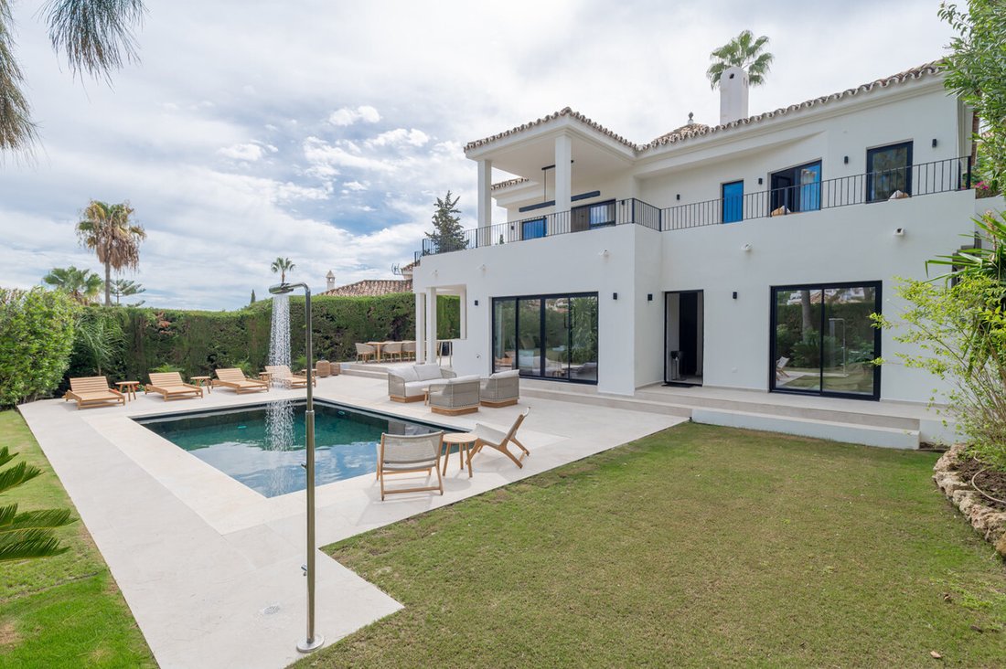 Villa in Nueva Andalucía, Marbella, Spanien 1 - 19159016