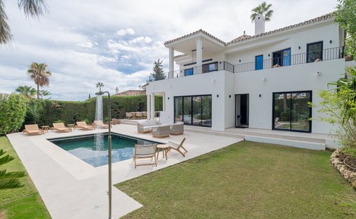 Villa in Nueva Andalucia, Marbella, Spain 1