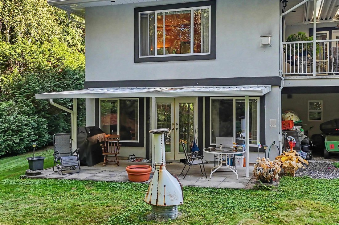House in Surrey, British Columbia, Canada 5 - 19158742