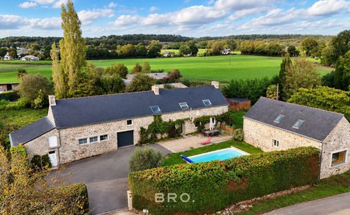Maison à Locmaria-Grand-Champ, Bretagne, France 1