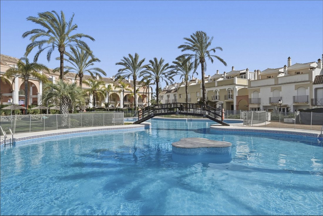 Maison de ville à Marbella, Andalousie, Espagne 1 - 19159122