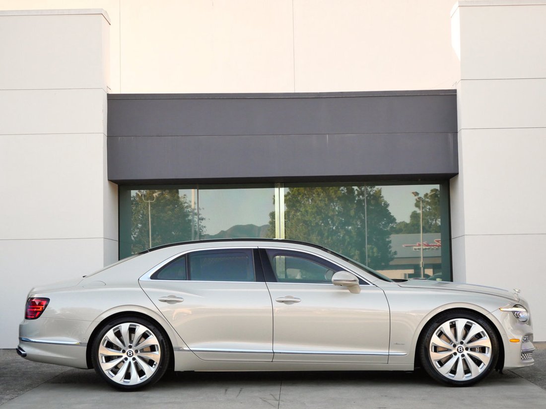 2027 Bentley Flying Spur Azure in Thousand Oaks, CA, United States 5 - 19158670