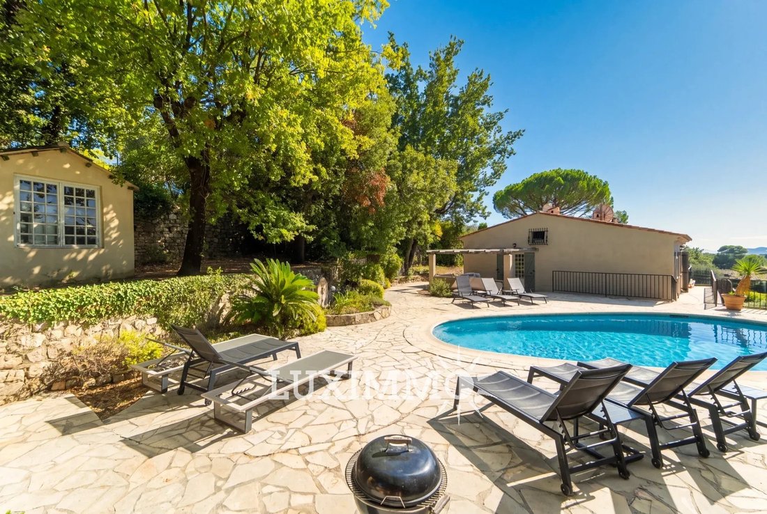 Villa in Mougins, Provence-Alpes-Côte d'Azur, France 2 - 19158758