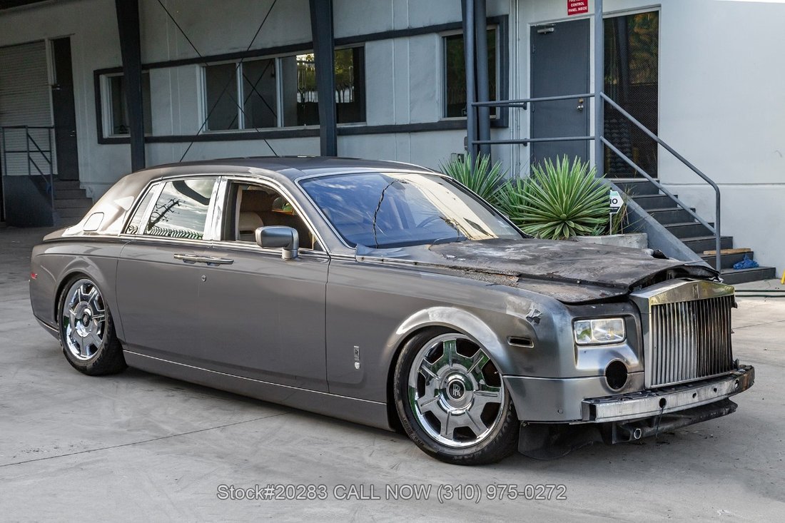 Rolls-Royce Phantom in Los Angeles, CA 1 - 19158714