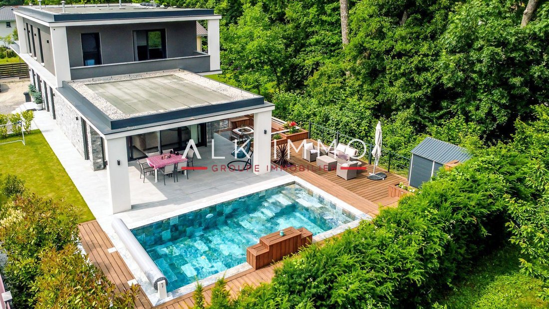 Villa in Sciez, Auvergne-Rhône-Alpes, France 1 - 19158648