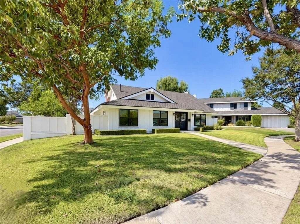 House in Tustin, California, United States 1 - 19158415