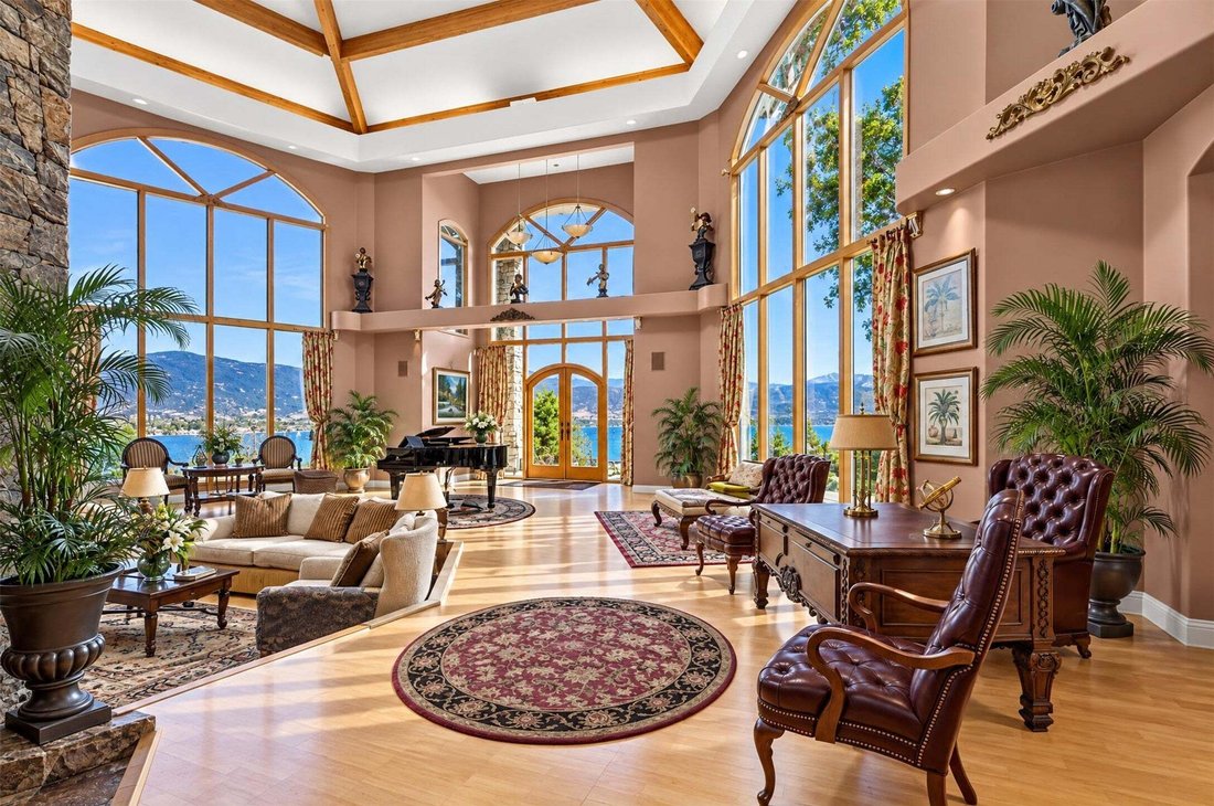 Maison à Penticton, Colombie-Britannique, Canada 1 - 19158723