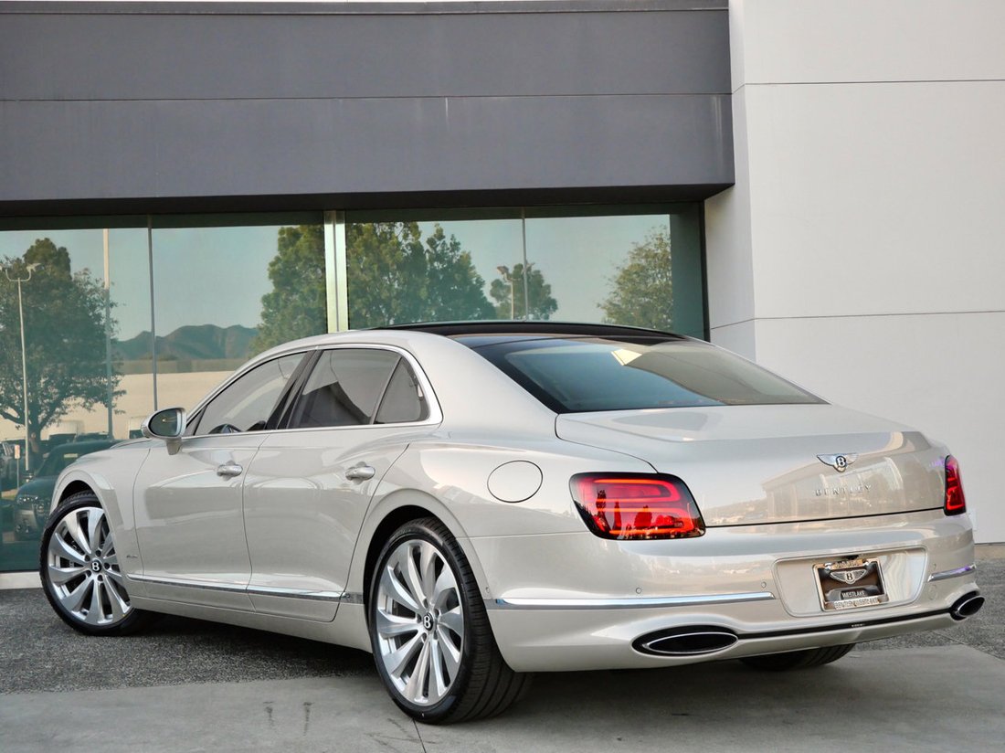 2027 Bentley Flying Spur Azure in Thousand Oaks, CA, United States 3 - 19158670