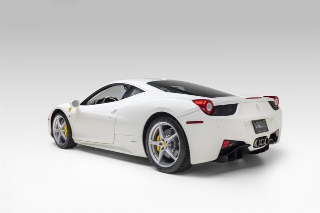 Coupe in Newport Beach, CA, United States 5 - 19158808