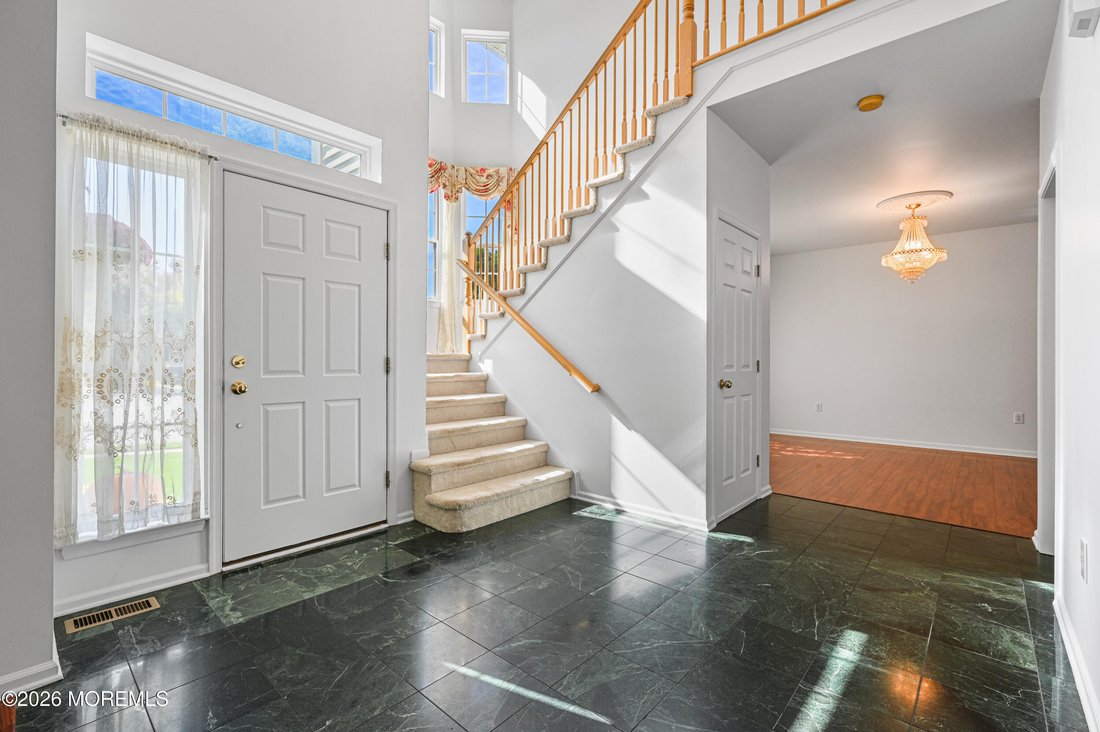 Casa a Matawan, New Jersey, Stati Uniti 3 - 19159369
