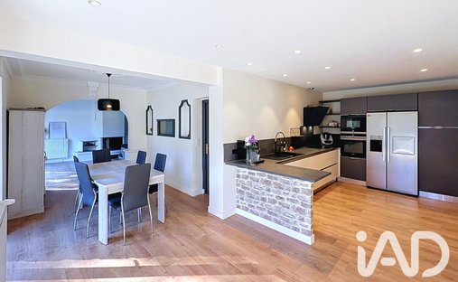 Maison à Nord, Caudan, France 1