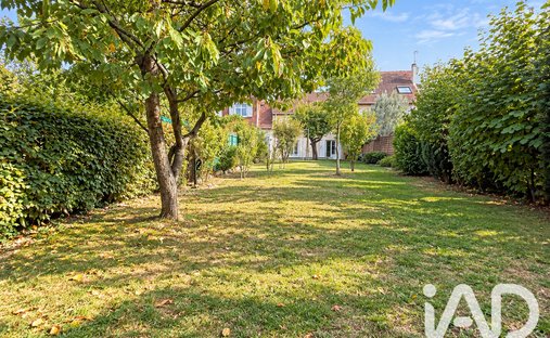 Haus in La Terre Aux Clercs, Saint-Gratien, Frankreich 1