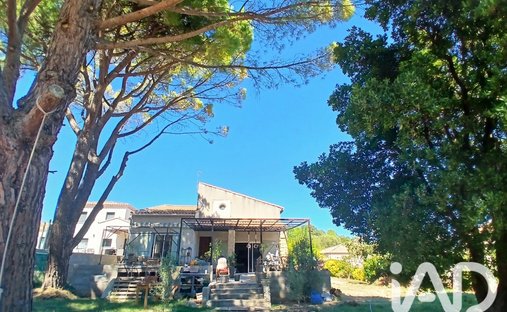Maison à Saze, Occitanie, France 1