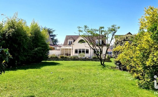 Haus in Armentières-en-Brie, Île-de-France, Frankreich 1