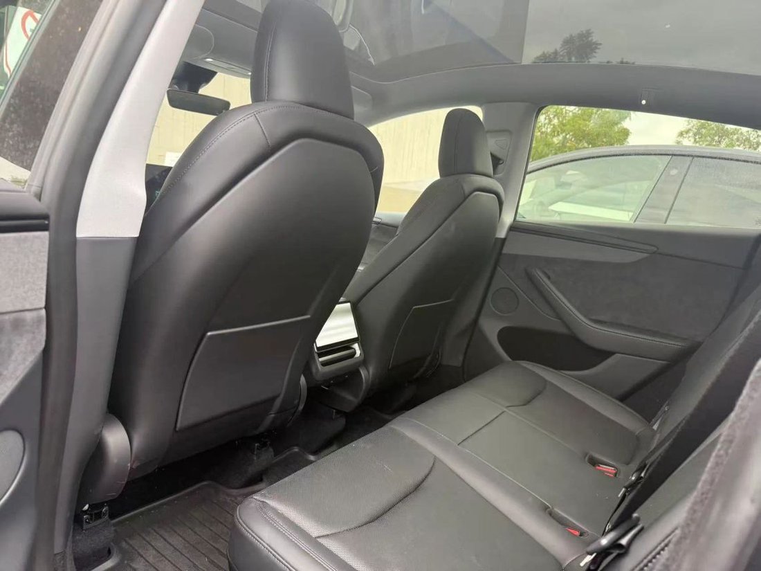 Suv in Costa Mesa, CA, United States 4 - 19159246