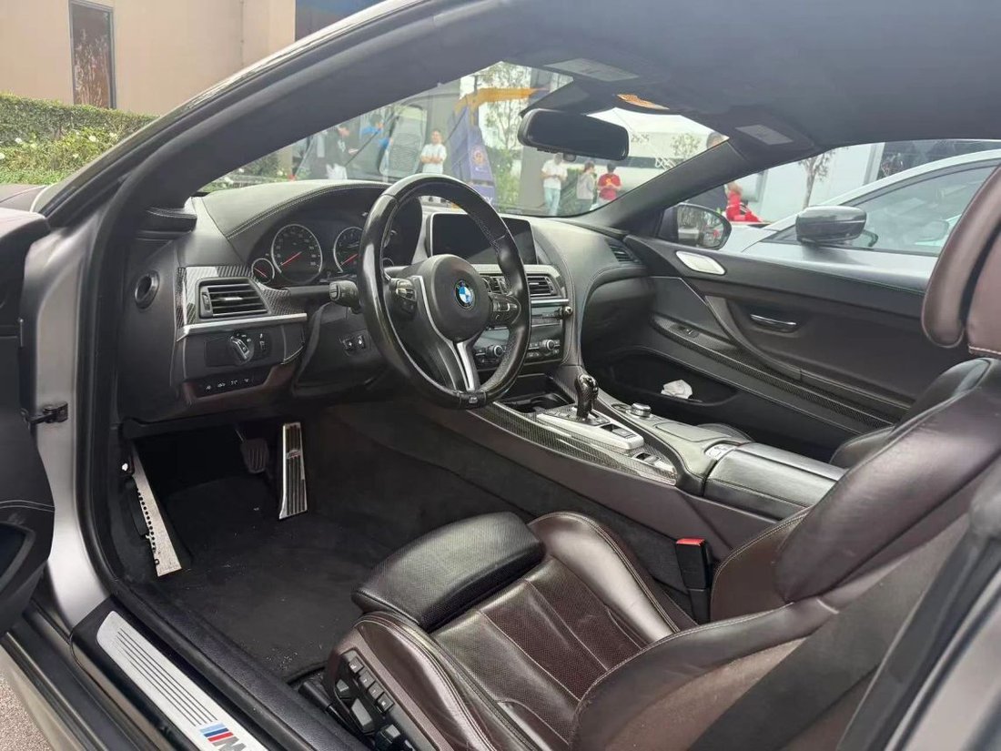 Cabriolet in Costa Mesa, CA, United States 4 - 19159223