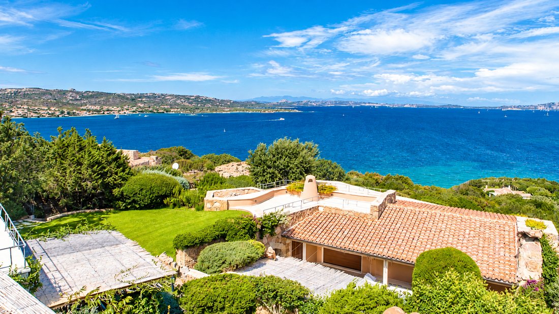 Villa en Arzachena, Cerdeña, Italia 3 - 15642416