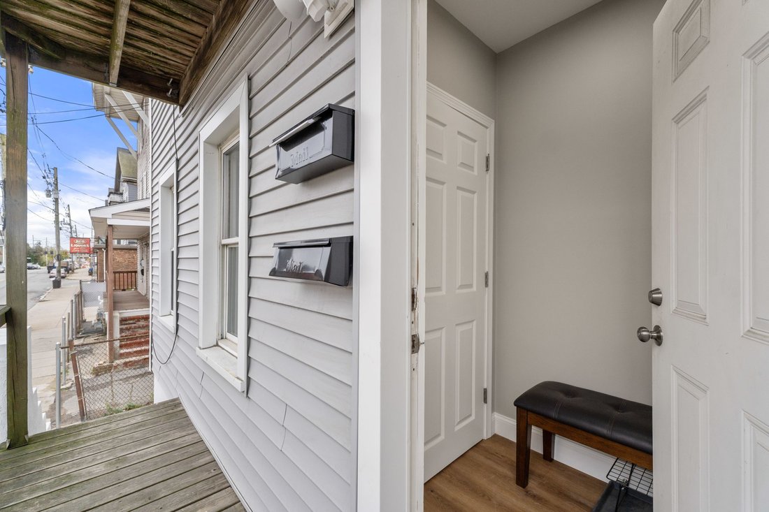 Apartment in New Bedford, Massachusetts, United States 2 - 19159509
