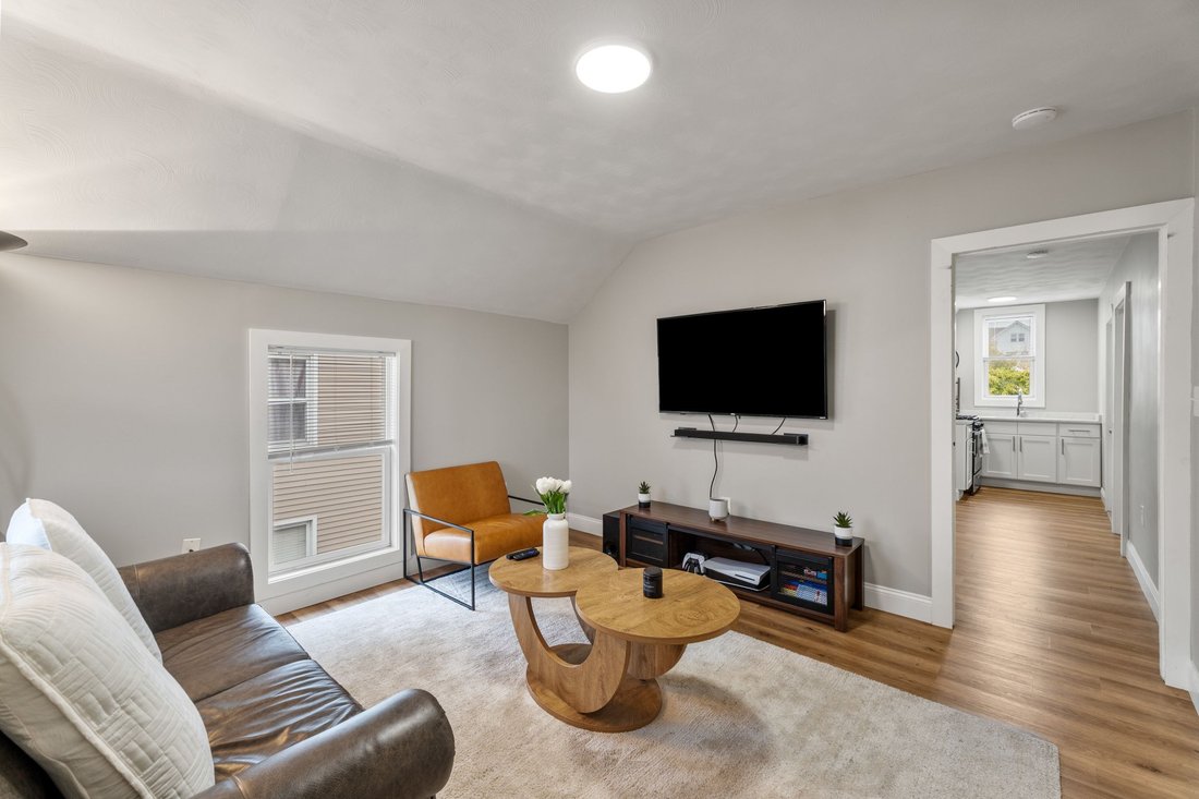 Apartment in New Bedford, Massachusetts, United States 1 - 19159509
