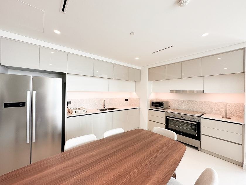 Apartment in Dubai Harbour, Dubai, United Arab Emirates 2 - 19159494