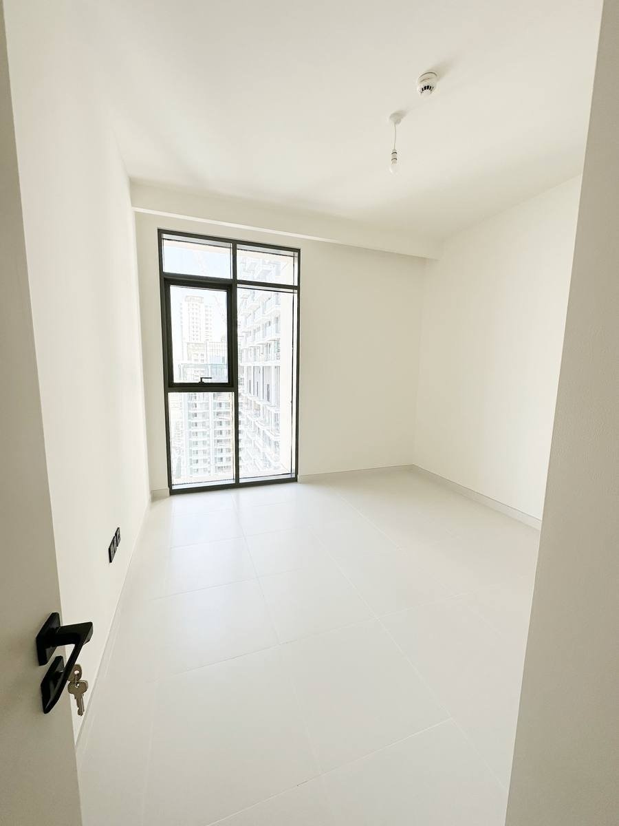 Apartment in Dubai Harbour, Dubai, United Arab Emirates 5 - 19159539