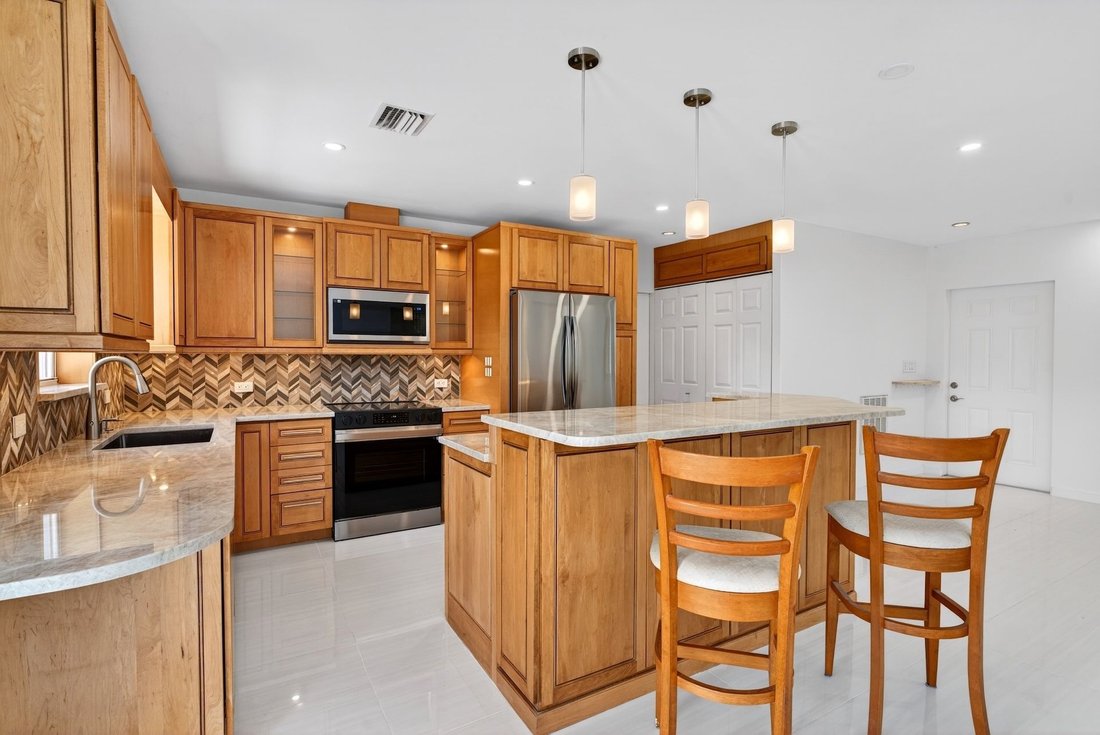 Wilton Manors, Florida, United States 4 - 19159508