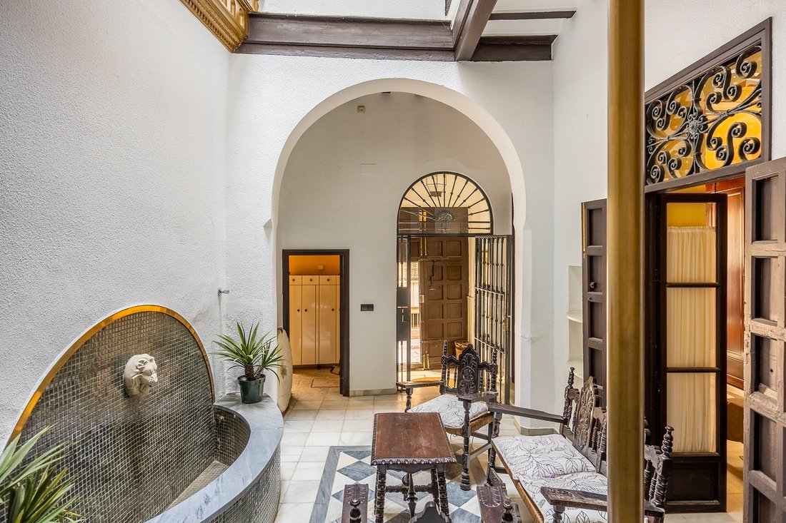 House in Casco Antiguo, Seville, Spain 5 - 19159479
